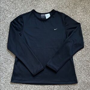 Nike Youth Medium Black Long Sleeve Swoosh Tee